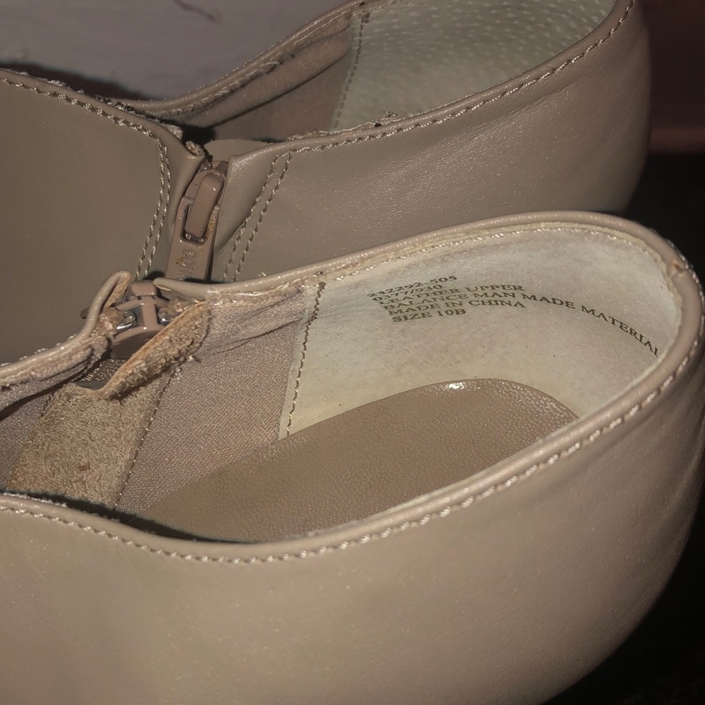 Colin Stuart Booties - Picture 7 of 7